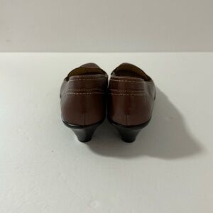 Softspots women’s shoes 5 1/2M